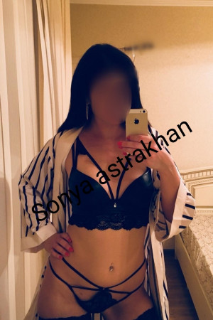 Escort girl Sonya Real